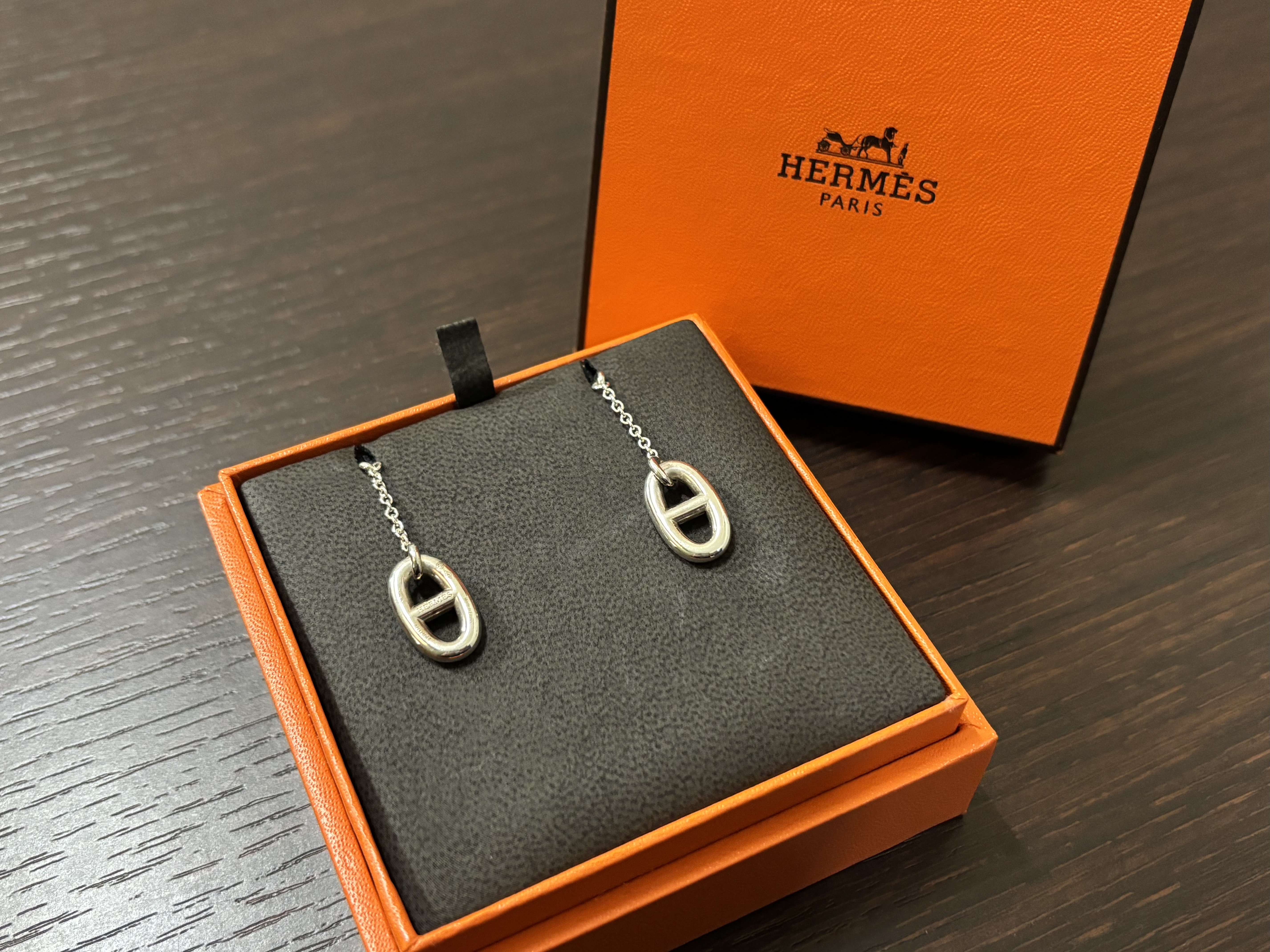 2. ブランド買取のプロフェッショナル